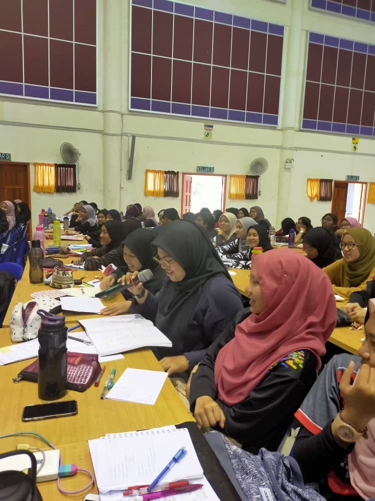 Chemistry Booster - Kolej Matrikulasi Kejuruteraan Pahang