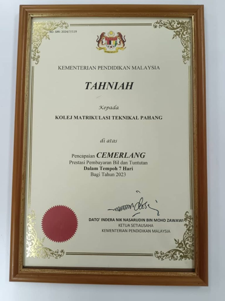 prestasi cemerlang